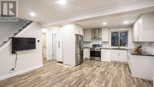 3105 White Oak Road, London, ON - Indoor Photo Showing Kitchen