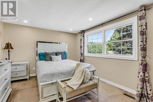 149 Ormond Drive, Oshawa (Samac), ON - Indoor Photo Showing Bedroom