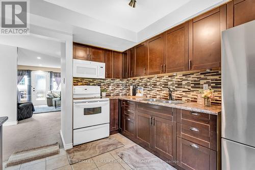 149 Ormond Drive, Oshawa (Samac), ON - Indoor Photo Showing Kitchen