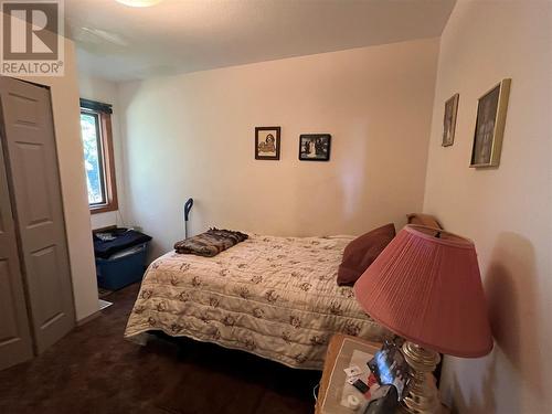 645 Badger Road, Tappen, BC - Indoor Photo Showing Bedroom