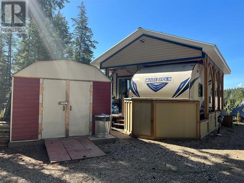 645 Badger Road, Tappen, BC - Outdoor