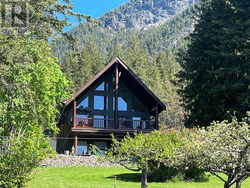 645 Badger Road, Tappen, BC - Outdoor With Deck Patio Veranda