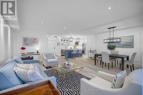 Ph3 - 299 Mill Road, Toronto (Markland Wood), ON - Indoor Photo Showing Living Room