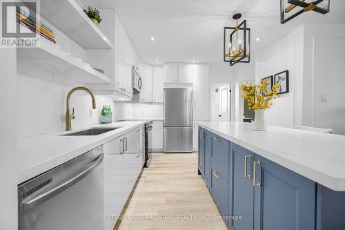 Ph3 - 299 Mill Road, Toronto (Markland Wood), ON - Indoor Photo Showing Kitchen With Stainless Steel Kitchen With Upgraded Kitchen