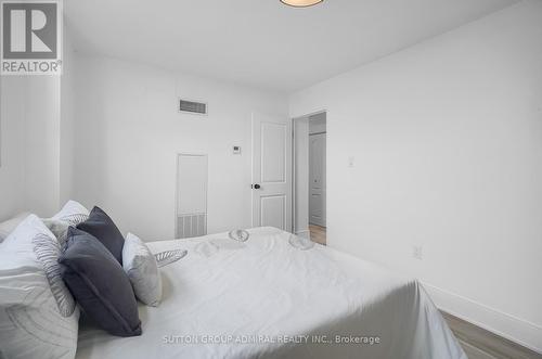 Ph3 - 299 Mill Road, Toronto (Markland Wood), ON - Indoor Photo Showing Bedroom