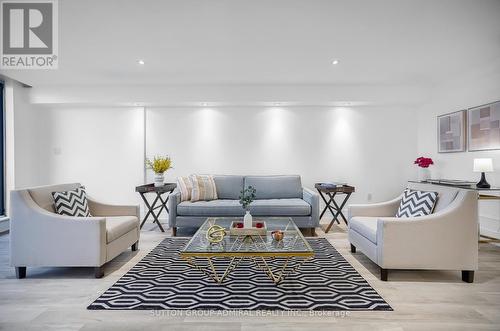 Ph3 - 299 Mill Road, Toronto (Markland Wood), ON - Indoor Photo Showing Living Room