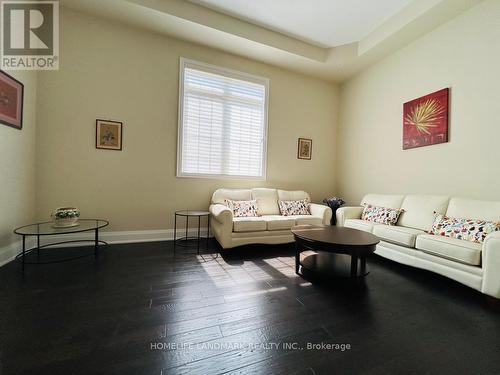 20 Natural Terrace, Brampton (Credit Valley), ON - Indoor Photo Showing Living Room