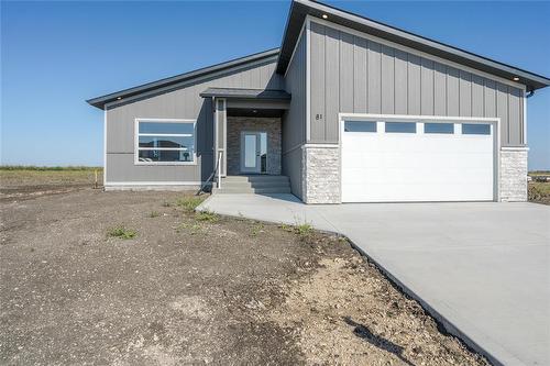 81 Wild Plum Lane, Steinbach, MB - Outdoor