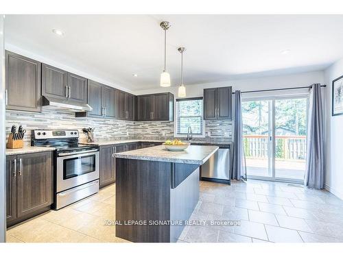 59 Backus Dr, Norfolk, ON - Indoor Photo Showing Kitchen With Upgraded Kitchen