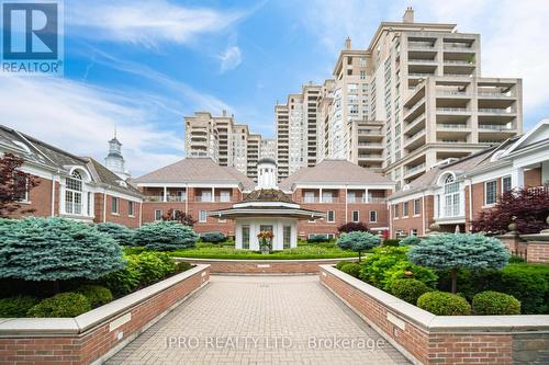 207 - 2285 Lake Shore Boulevard W, Toronto (Mimico), ON - Outdoor With Facade