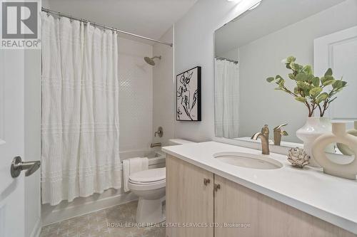 5 Admiral Road, Welland, ON - Indoor Photo Showing Bathroom