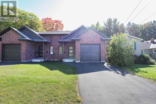 21 Garden Ave, Sault Ste. Marie, ON - Outdoor With Facade