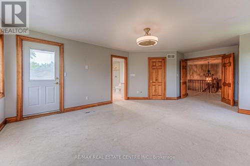 13215 Guelph Line, Milton (Campbellville), ON - Indoor Photo Showing Other Room