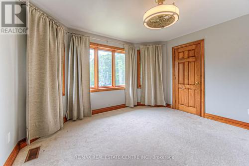 13215 Guelph Line, Milton (Campbellville), ON - Indoor Photo Showing Other Room