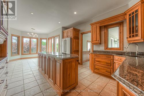 13215 Guelph Line, Milton (Campbellville), ON - Indoor Photo Showing Kitchen