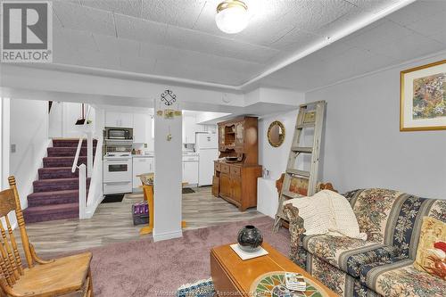 1077 Chilver Road, Windsor, ON - Indoor Photo Showing Other Room