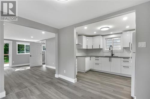 14 Ann Street, Brockville, ON - Indoor Photo Showing Kitchen