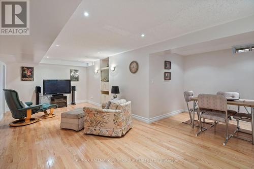 10 Lonsdale Court, Whitby (Lynde Creek), ON - Indoor