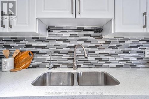 10 Olivewood Drive, Markham, ON - Indoor Photo Showing Kitchen With Double Sink