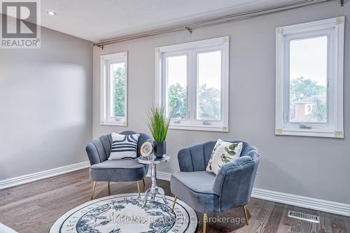 10 Olivewood Drive, Markham, ON - Indoor