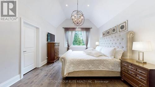 4428 Elgin Mills Road E, Markham, ON - Indoor Photo Showing Bedroom