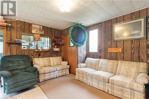 346 Cameron Road, Mattawa, ON - Indoor Photo Showing Living Room