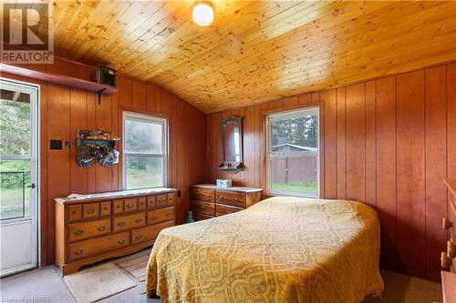 346 Cameron Road, Mattawa, ON - Indoor Photo Showing Bedroom