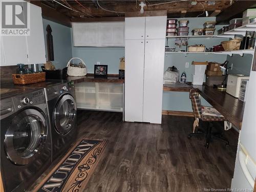 16032 Route 105, Dsl De Drummond/Dsl Of Drummond, NB - Indoor Photo Showing Laundry Room