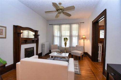 Perfect room for entertaining - 185 Fairleigh Avenue S, Hamilton, ON - Indoor With Fireplace