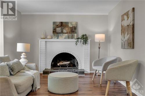 1999 Woodglen Crescent, Ottawa, ON - Indoor Photo Showing Living Room With Fireplace