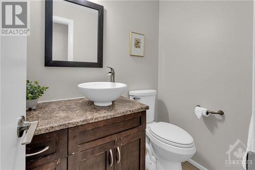 1999 Woodglen Crescent, Ottawa, ON - Indoor Photo Showing Bathroom