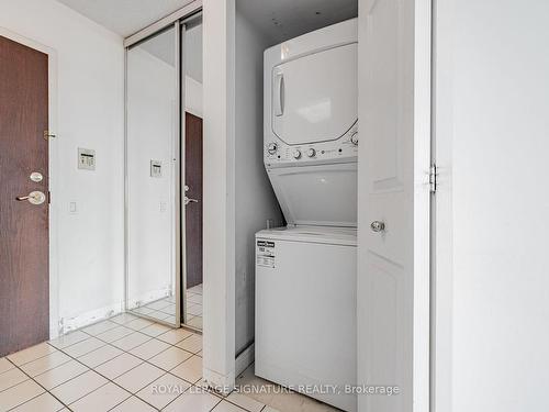 605-2 Covington Rd, Toronto, ON - Indoor Photo Showing Laundry Room