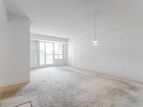 605-2 Covington Rd, Toronto, ON - Indoor Photo Showing Other Room