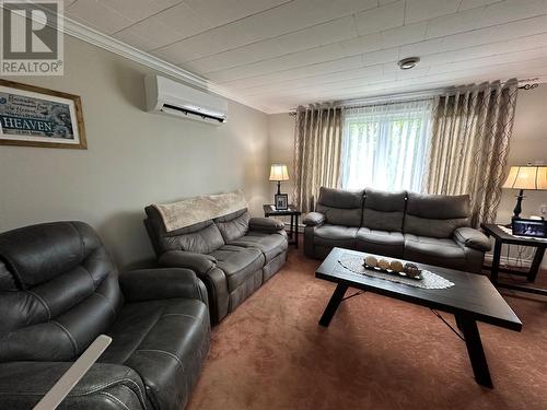 4 Job Street, Gambo, NL - Indoor Photo Showing Living Room