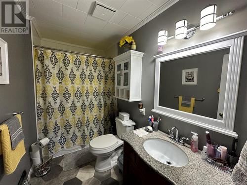 4 Job Street, Gambo, NL - Indoor Photo Showing Bathroom