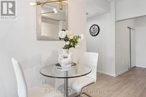 510 - 3237 Bayview Avenue, Toronto (Bayview Woods-Steeles), ON - Indoor Photo Showing Dining Room