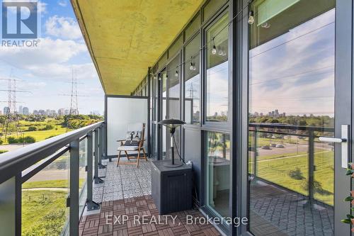 510 - 3237 Bayview Avenue, Toronto (Bayview Woods-Steeles), ON - Outdoor With Balcony With Exterior