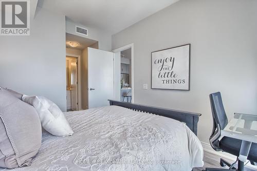 3810 - 10 Park Lawn Road, Toronto (Mimico), ON - Indoor Photo Showing Bedroom