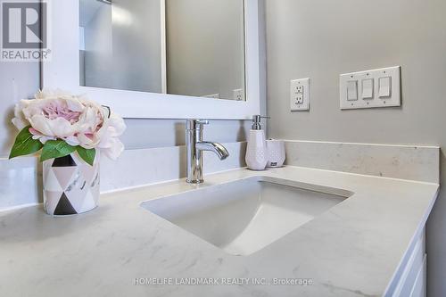 3810 - 10 Park Lawn Road, Toronto (Mimico), ON -  Photo Showing Bathroom