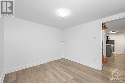 174 Columbus Avenue, Ottawa, ON - Indoor Photo Showing Other Room