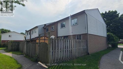 Rear view with fenced patio - 162 - 1775 Culver Drive, London, ON - Outdoor