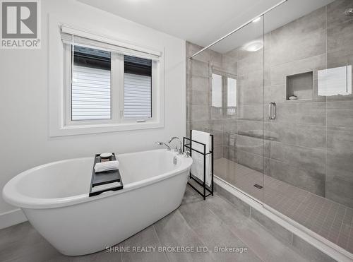 2895 Heardcreek Trail, London, ON - Indoor Photo Showing Bathroom