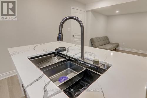 Bsmt B - 90 Riverwalk Drive, Markham (Box Grove), ON - Indoor Photo Showing Kitchen With Double Sink