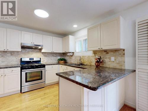 64 Bradgate Drive, Markham, ON - Indoor Photo Showing Kitchen