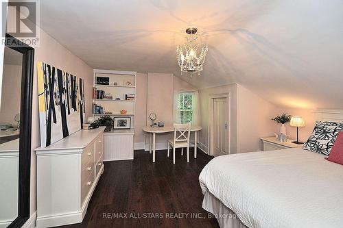 60 Meadowbrook Lane, Markham, ON - Indoor Photo Showing Bedroom