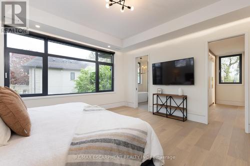 363 Burton Road, Oakville (Bronte East), ON - Indoor Photo Showing Bedroom