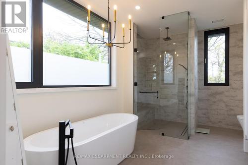 363 Burton Road, Oakville (Bronte East), ON - Indoor Photo Showing Bathroom