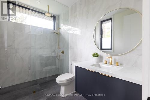 363 Burton Road, Oakville (Bronte East), ON - Indoor Photo Showing Bathroom