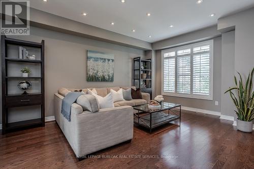 60 - 4823 Thomas Alton Boulevard, Burlington (Alton), ON - Indoor Photo Showing Living Room