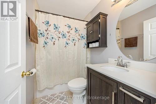 45 Flemington Drive, Caledon, ON - Indoor Photo Showing Bathroom